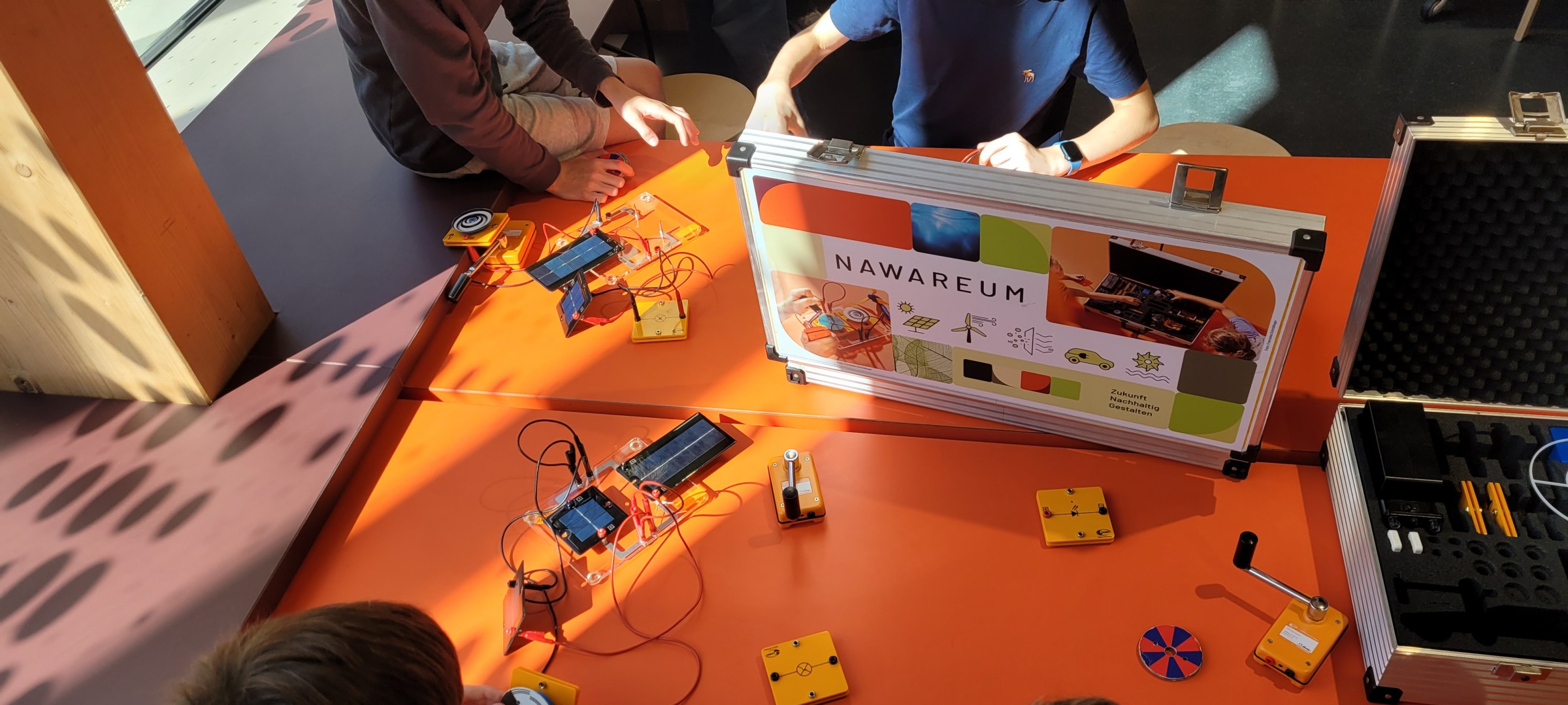 Nawareum01 comp